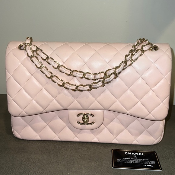 CHANEL
Lambskin Quilted Jumbo Double Flap Light Pink - Picture 3 of 16